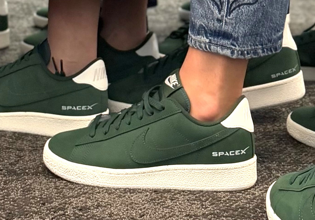SpaceX Had Custom Nike Tennis Shoes For Historic IPO