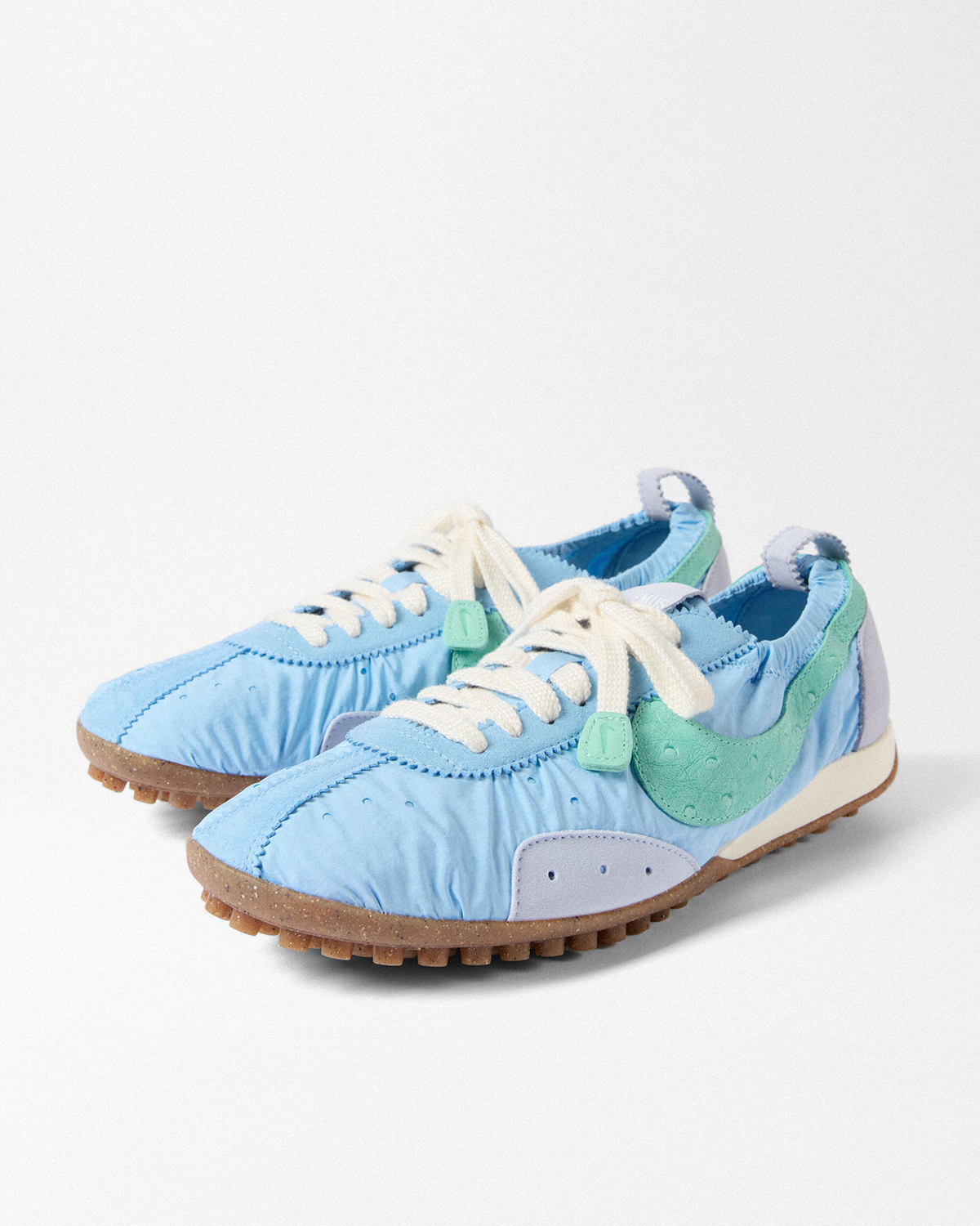 Jacquemus Nike Moon Shoe Emerald Rise Blue Cap Ghost Pale Ivory Hv8547 300 Release Date 6