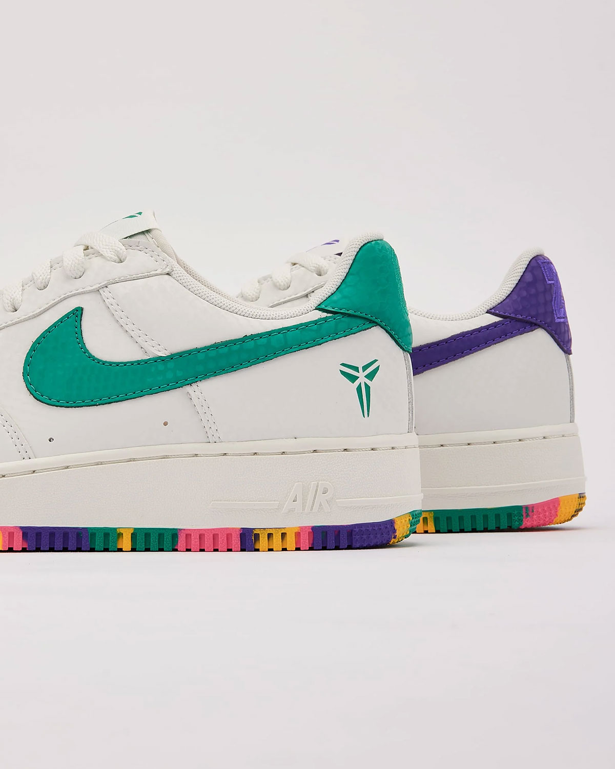 Kobe Air Force 1 Parade 1