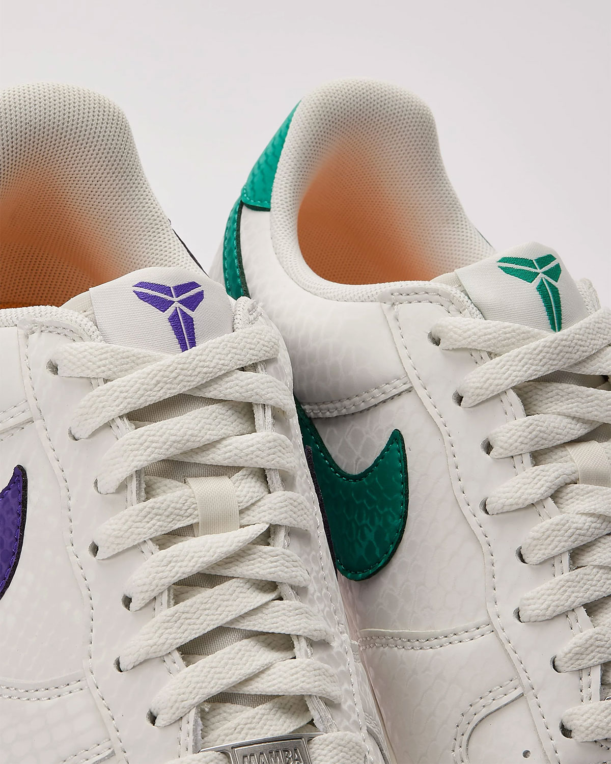 Kobe Air Force 1 Parade 2