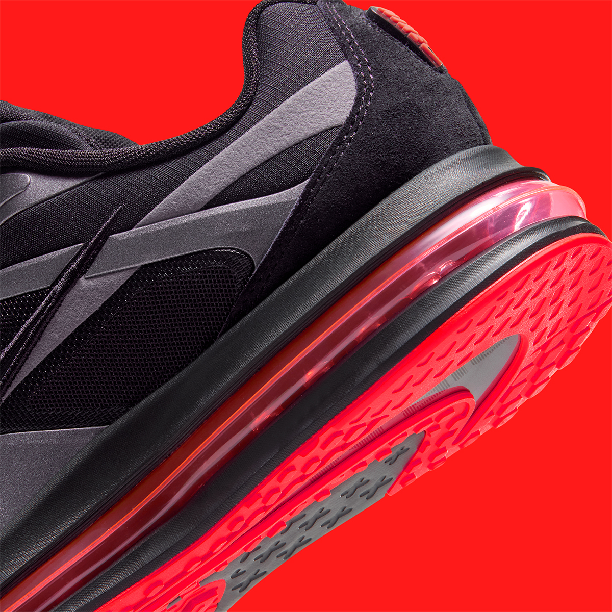 Nike Air Max Metro Black Metallic Dark Grey Bright Crimson Iw4935 004 8