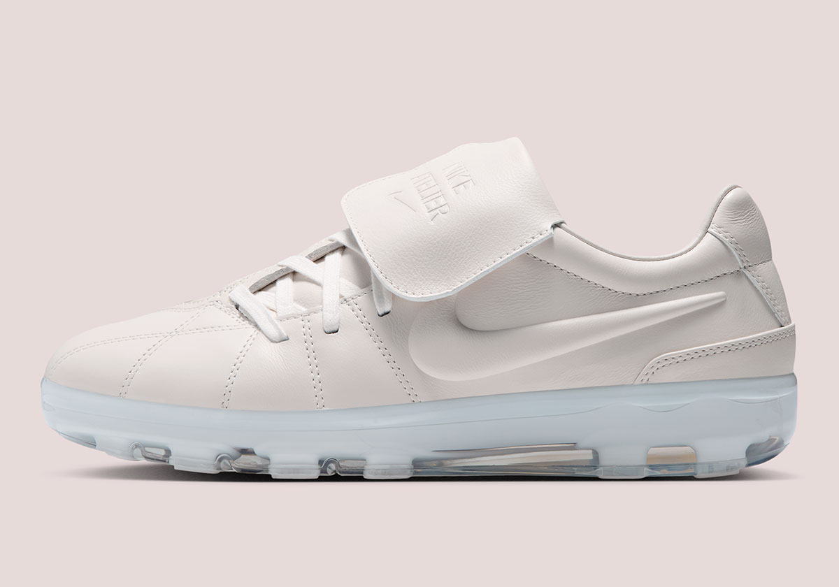 Nike Atelier Total 90 Cryoshot Jf7576 100 2