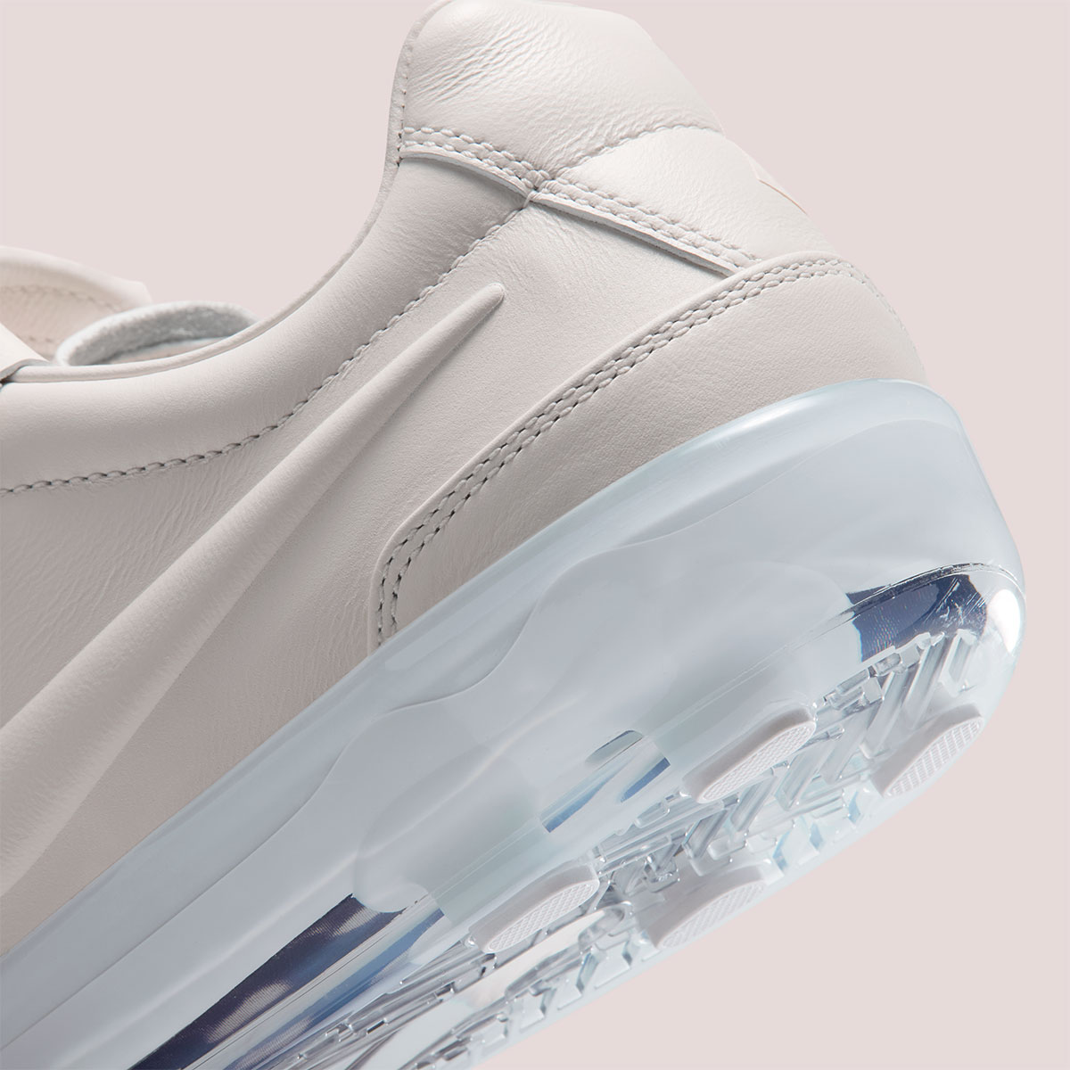 Nike Atelier Total 90 Cryoshot Jf7576 100 9