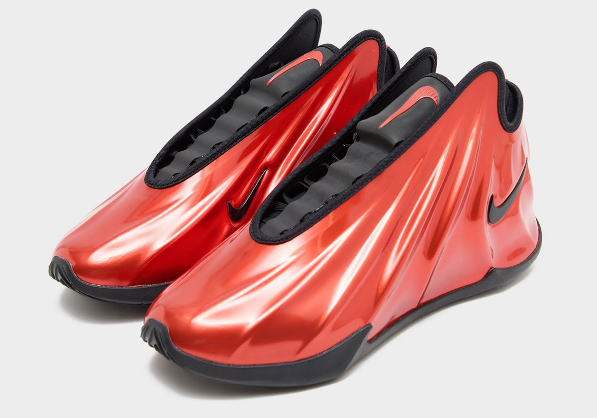 The Nike GT Future Unwraps "Varsity Red"