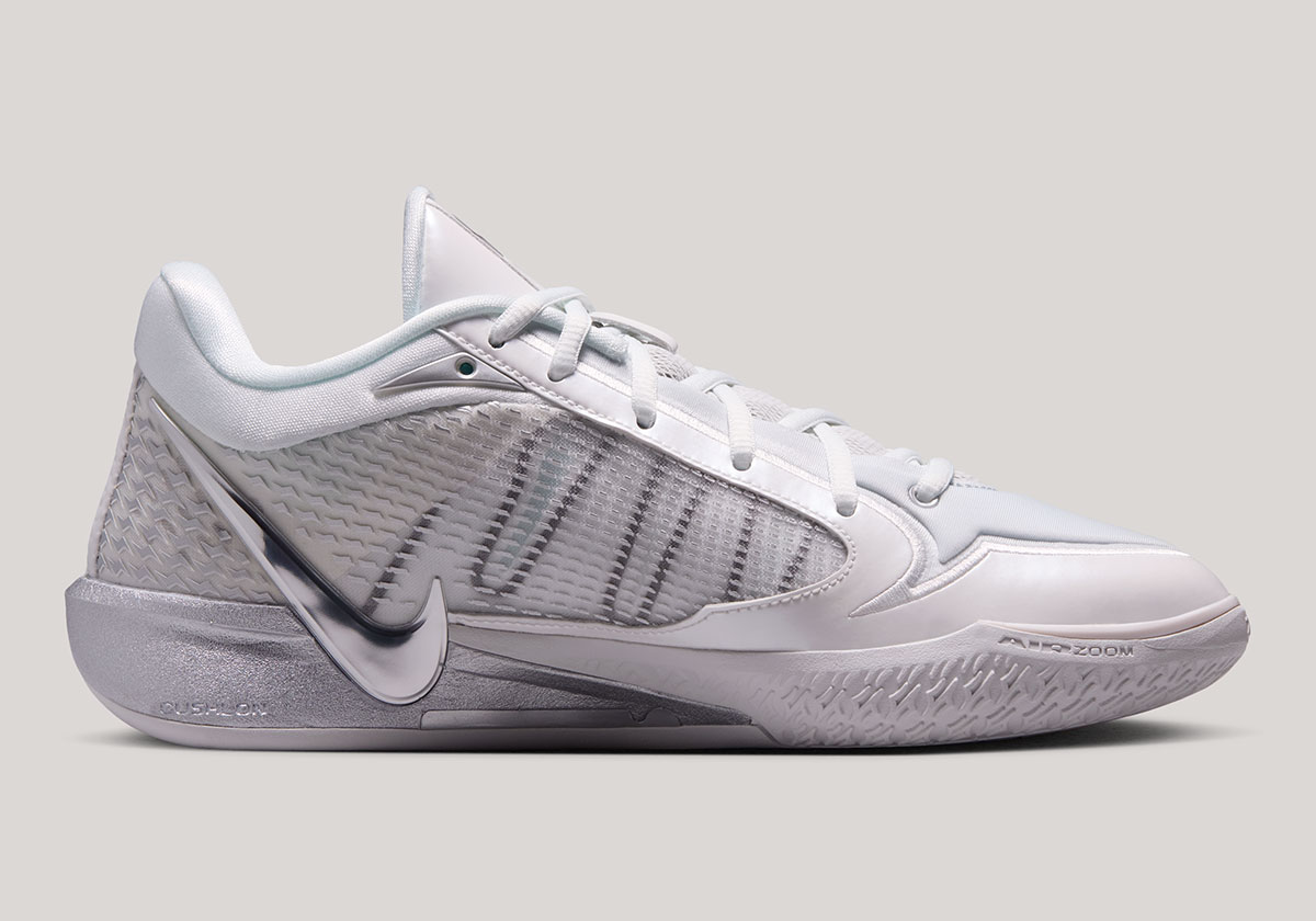Nike Sabrina 4 Light Work 4
