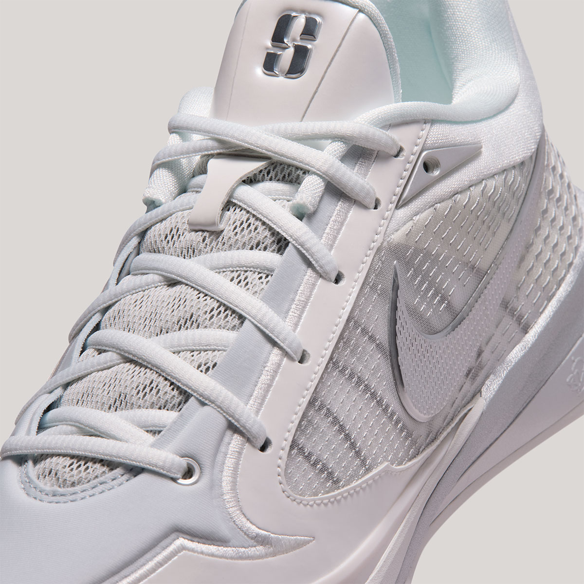 Nike Sabrina 4 Light Work 8