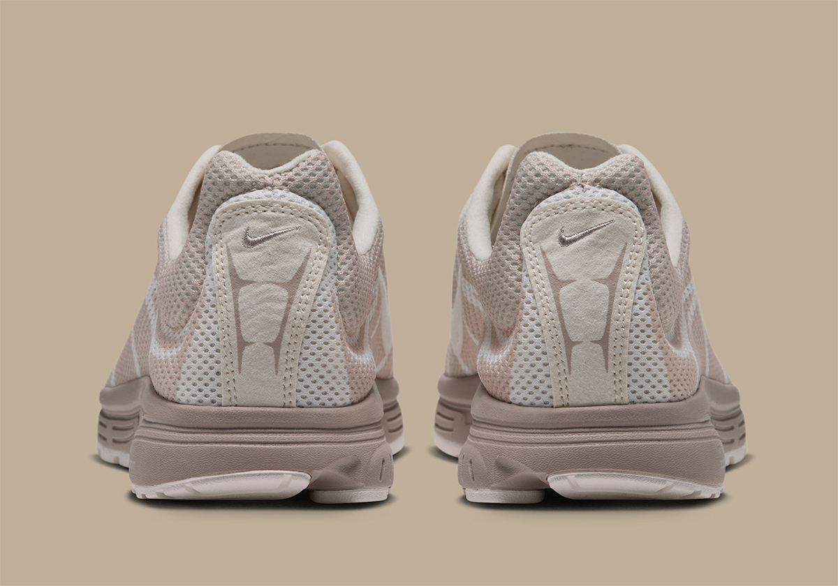 Nike Soom Streak 3 Cream Ii Iq8020 200 3