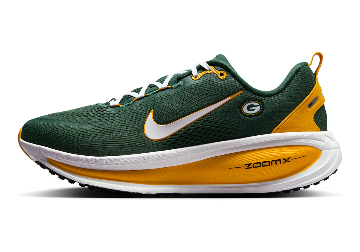 Nike Vomero 18 Packers