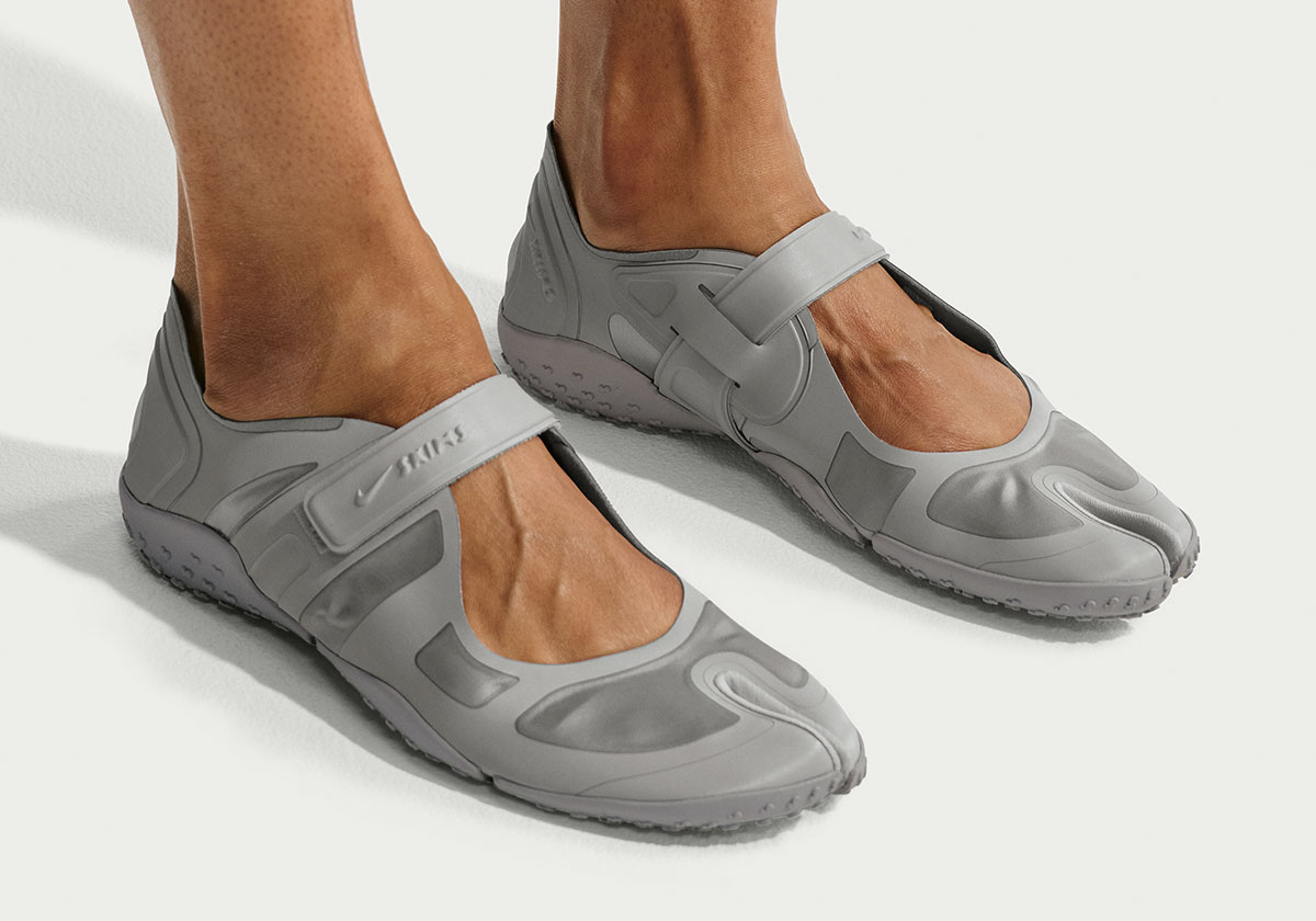 The NikeSKIMS Rift Mesh Stays On-Trend In “Night Silver”