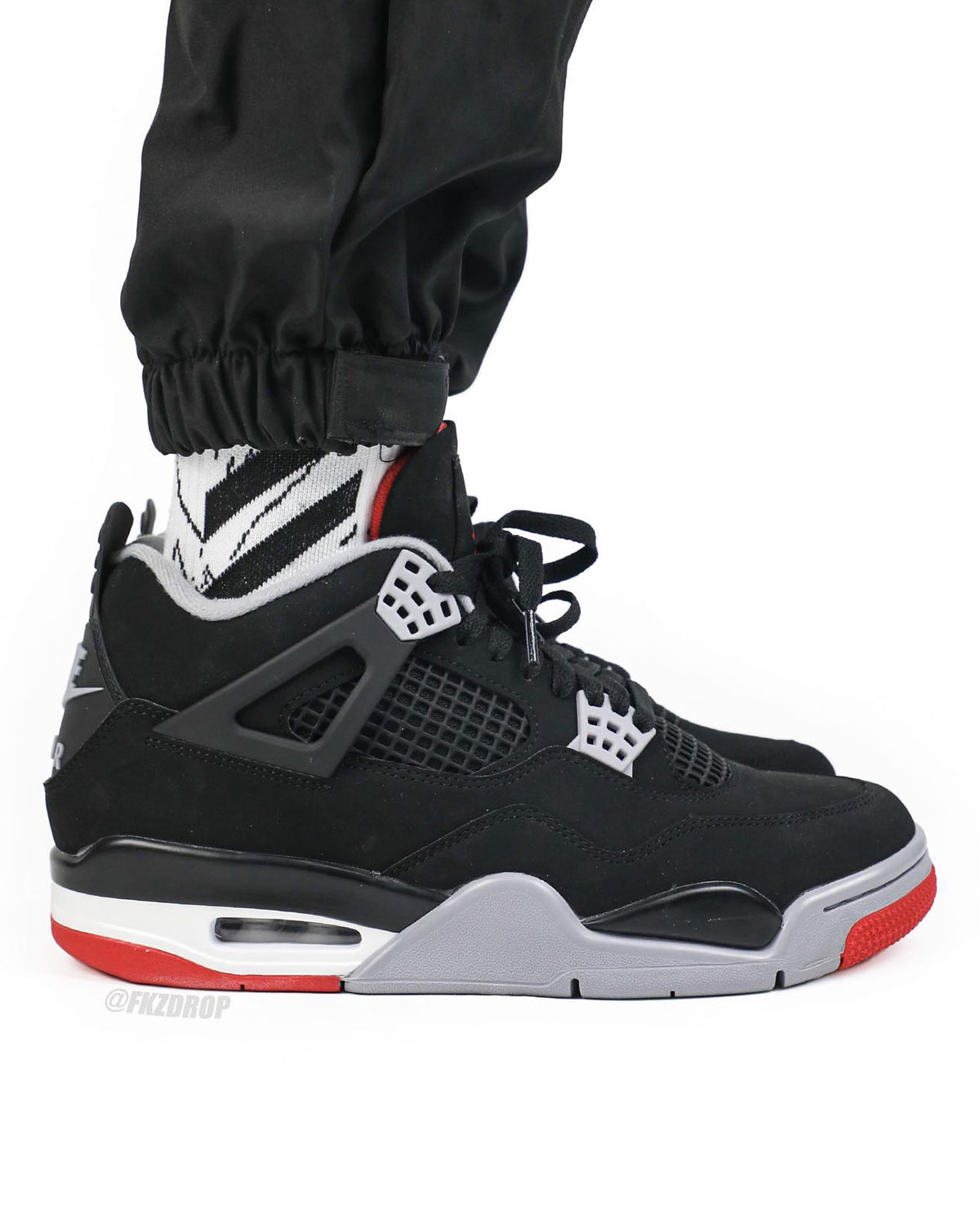 Bred Jordan 4s 2026 Release Info 7