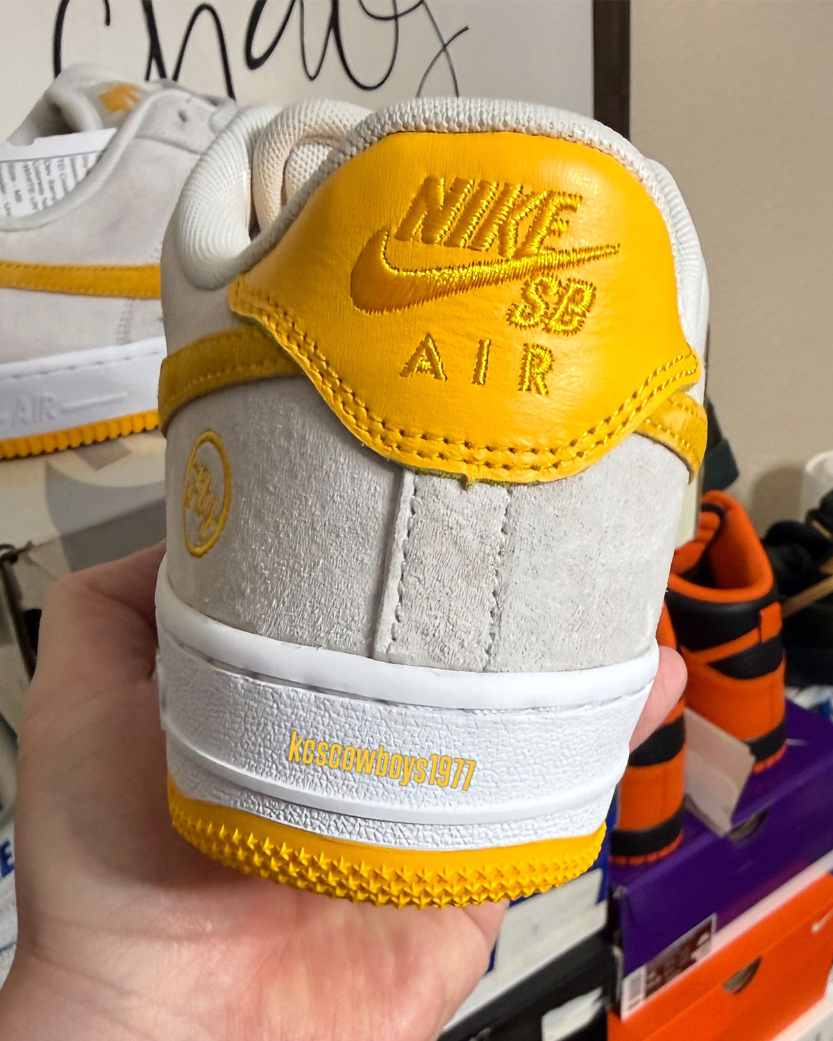 Fly Streetwear Nike Sb Air Force 1 Photon Dust University Gold Iv5289 001 8