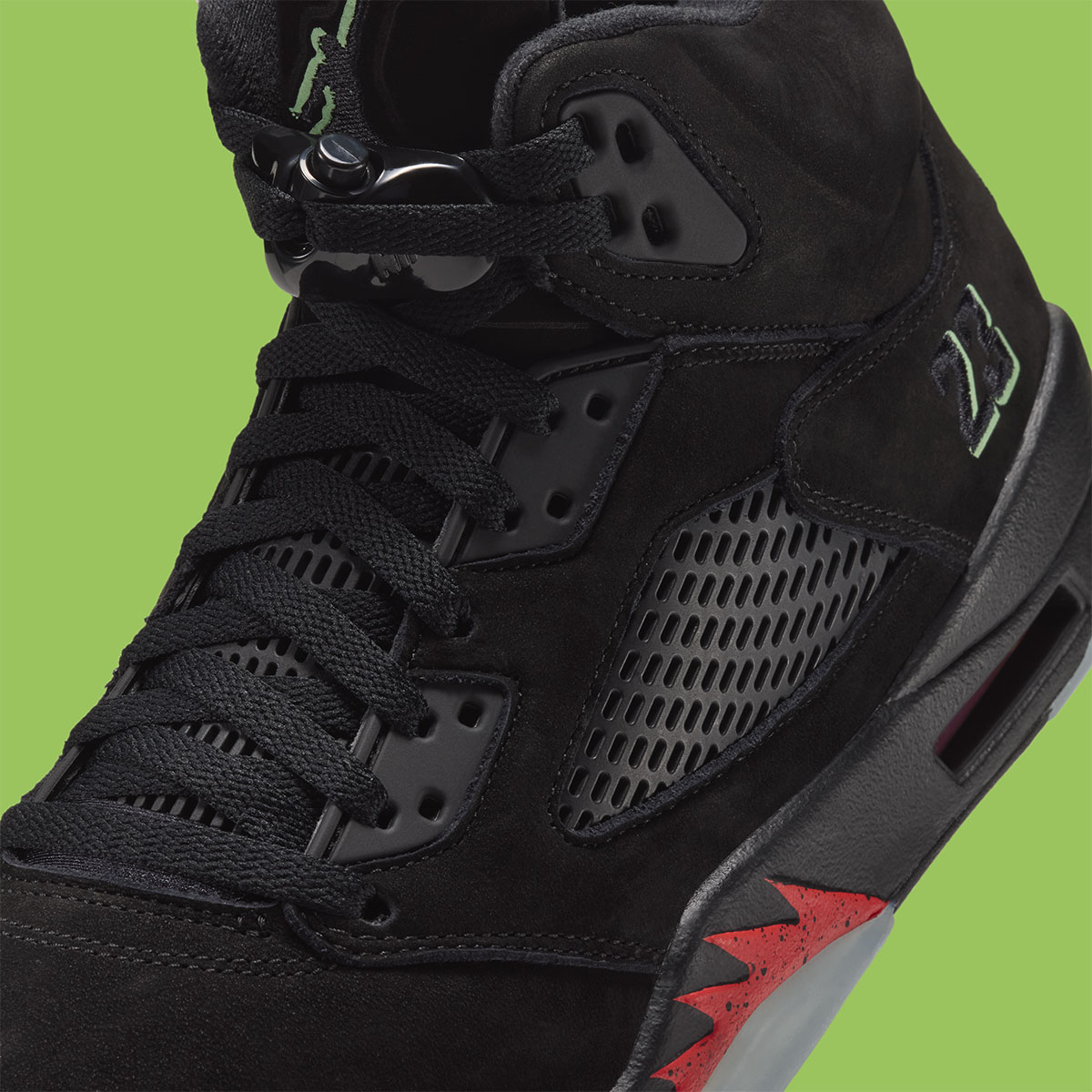 Halloween Jordan 5s Hq7978 001 8