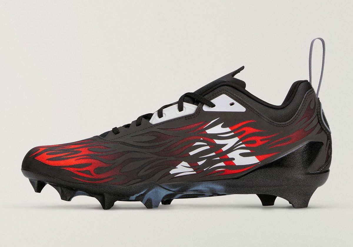 Hellstar adidas Electric II Football Cleats | SneakerNews.com