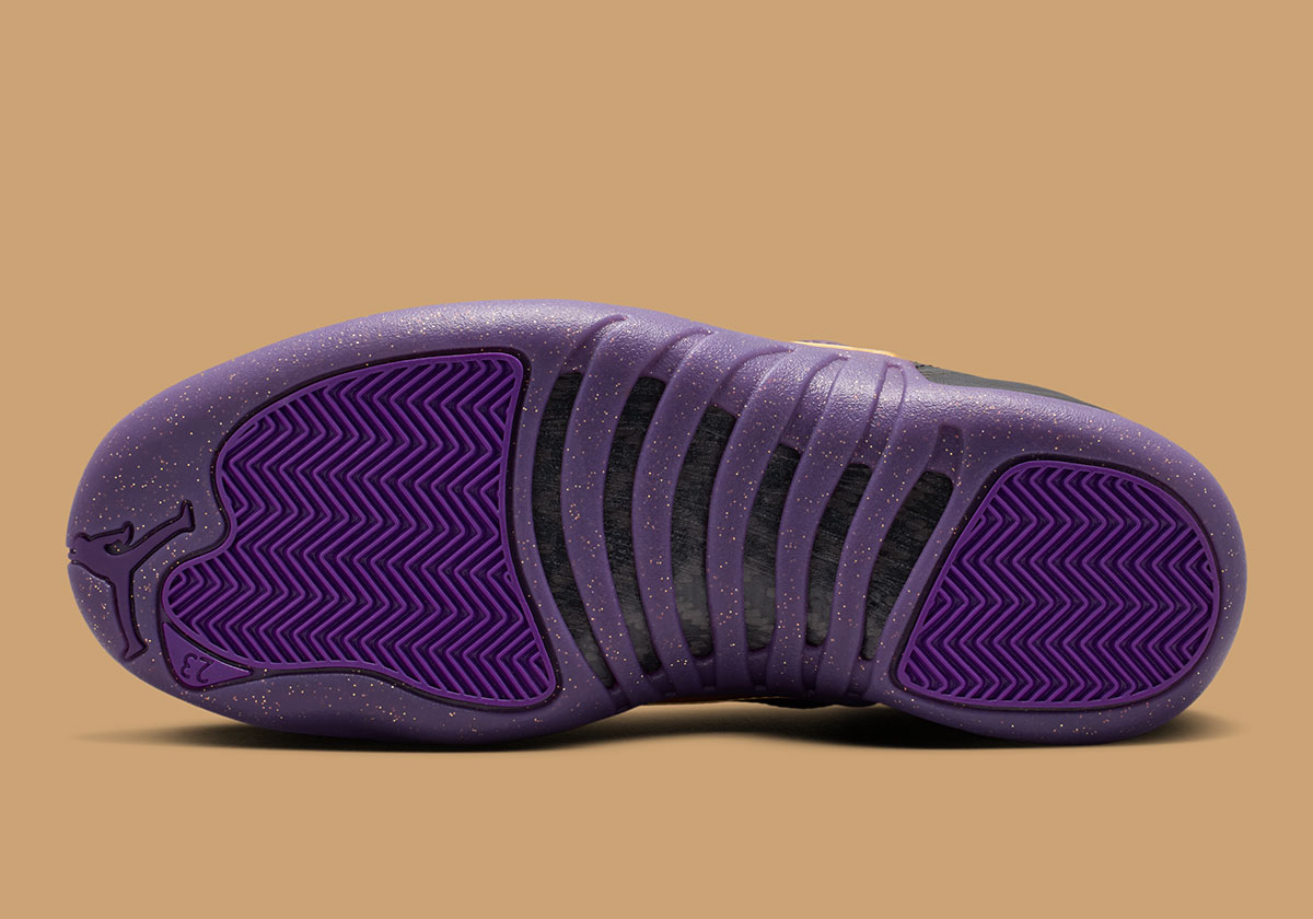 Jordan 12 Sumo 10