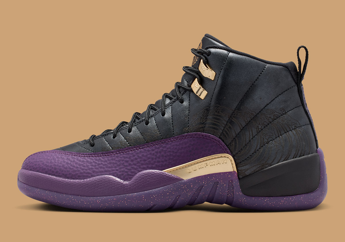 Jordan 12 Sumo 14