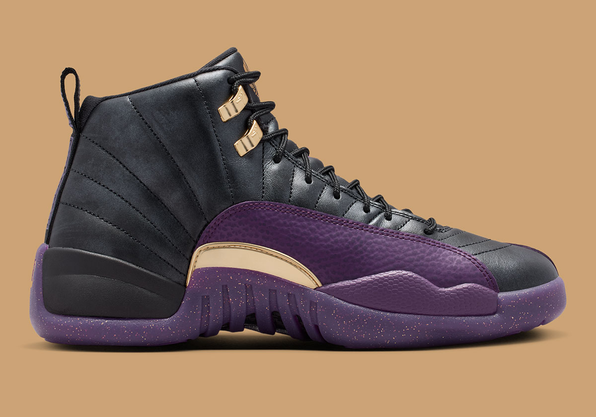 Jordan 12 Sumo 9