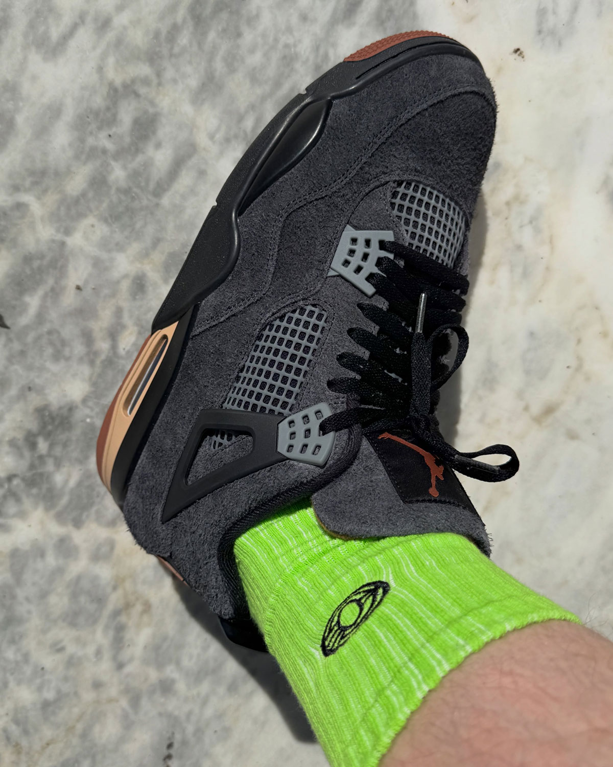 Jordan 4 London 3