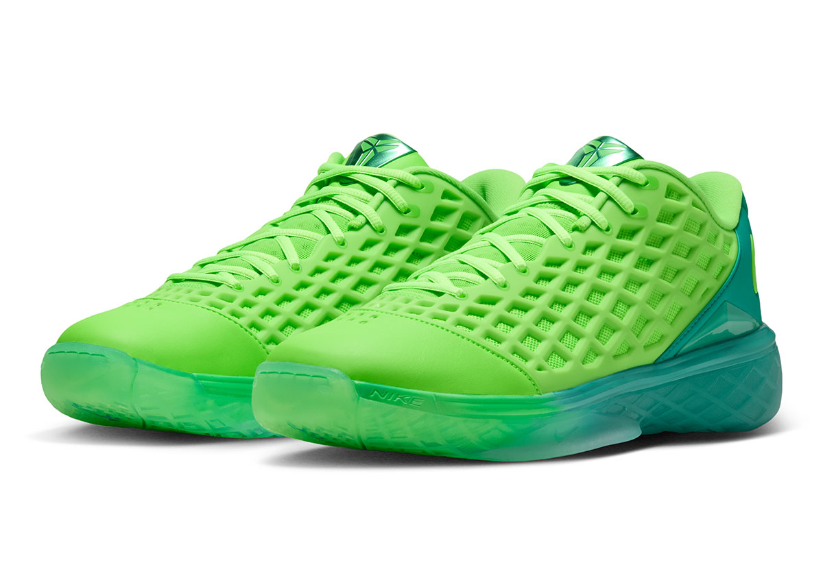Kobe 3 Electric Green Iv7127 300 5