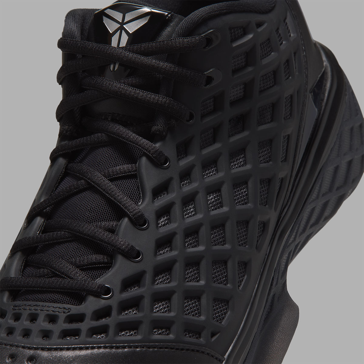 Kobe 3 Low Protro Black Iv7127 002 7