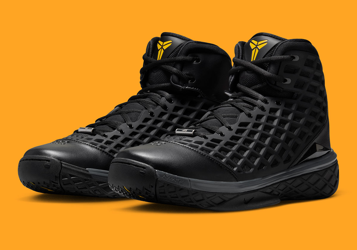 Kobe 3 Orca Iq5340 001 4