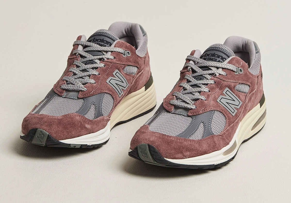 Pastel "Rose Taupe" Covers The New Balance 991v2