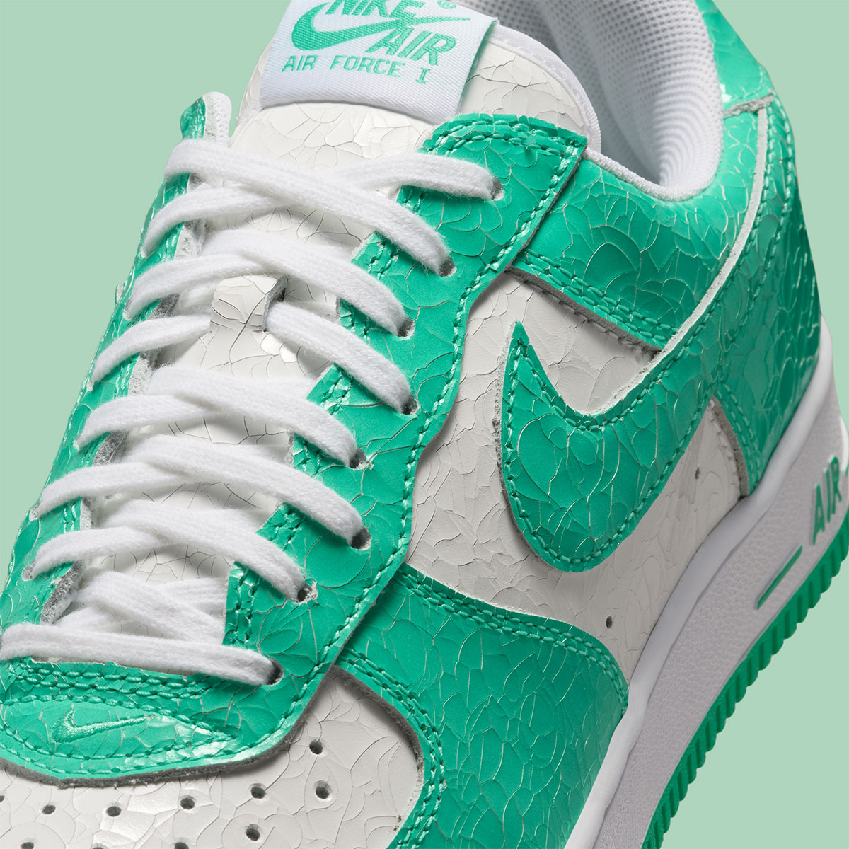 Nike Air Force 1 Low 01 Crackled Patent Leather Green Ja0248 001 3