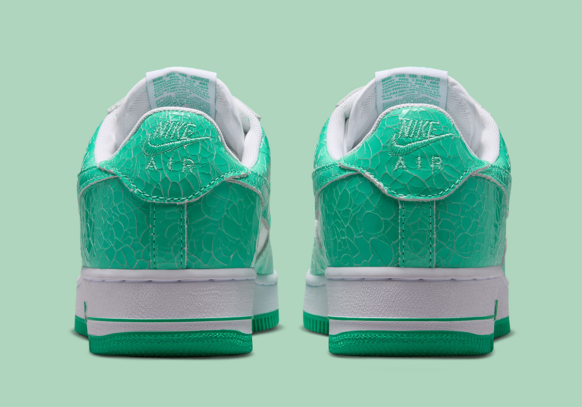 Nike Air Force 1 Low 01 Crackled Patent Leather Green Ja0248 001 4