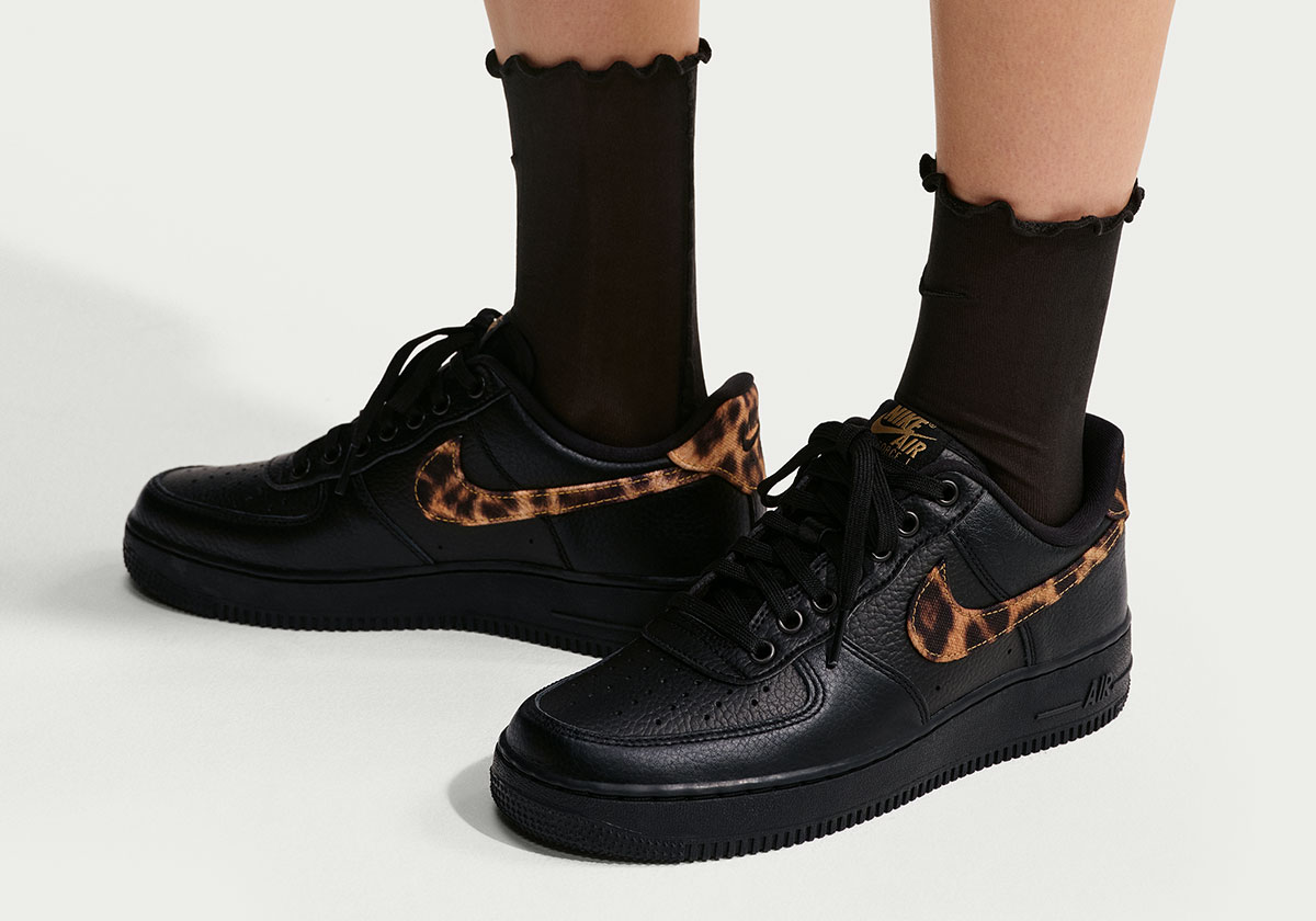 The Nike Air Force 1 Pins Leopard Print On This Black Pair