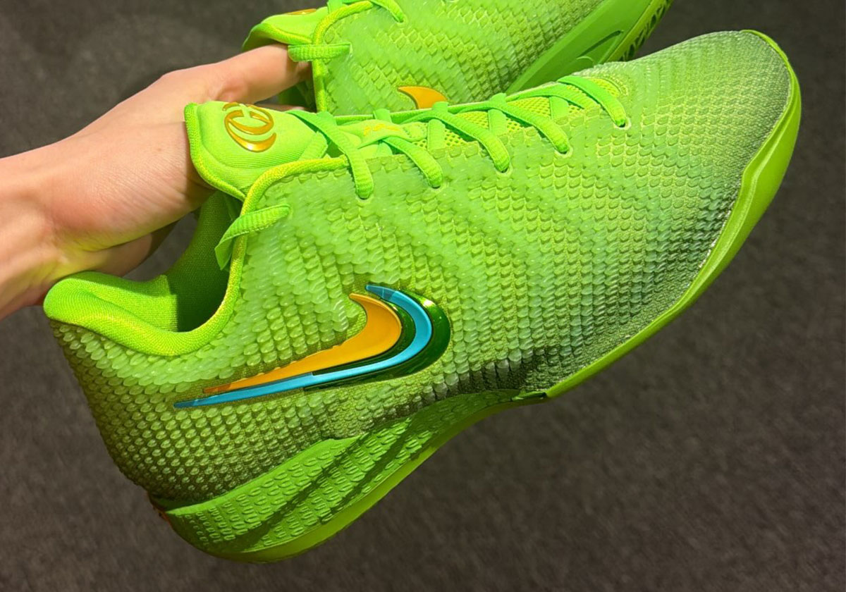 Caitlin Clark Teases An "Electric Green" Nike Caitlin 1