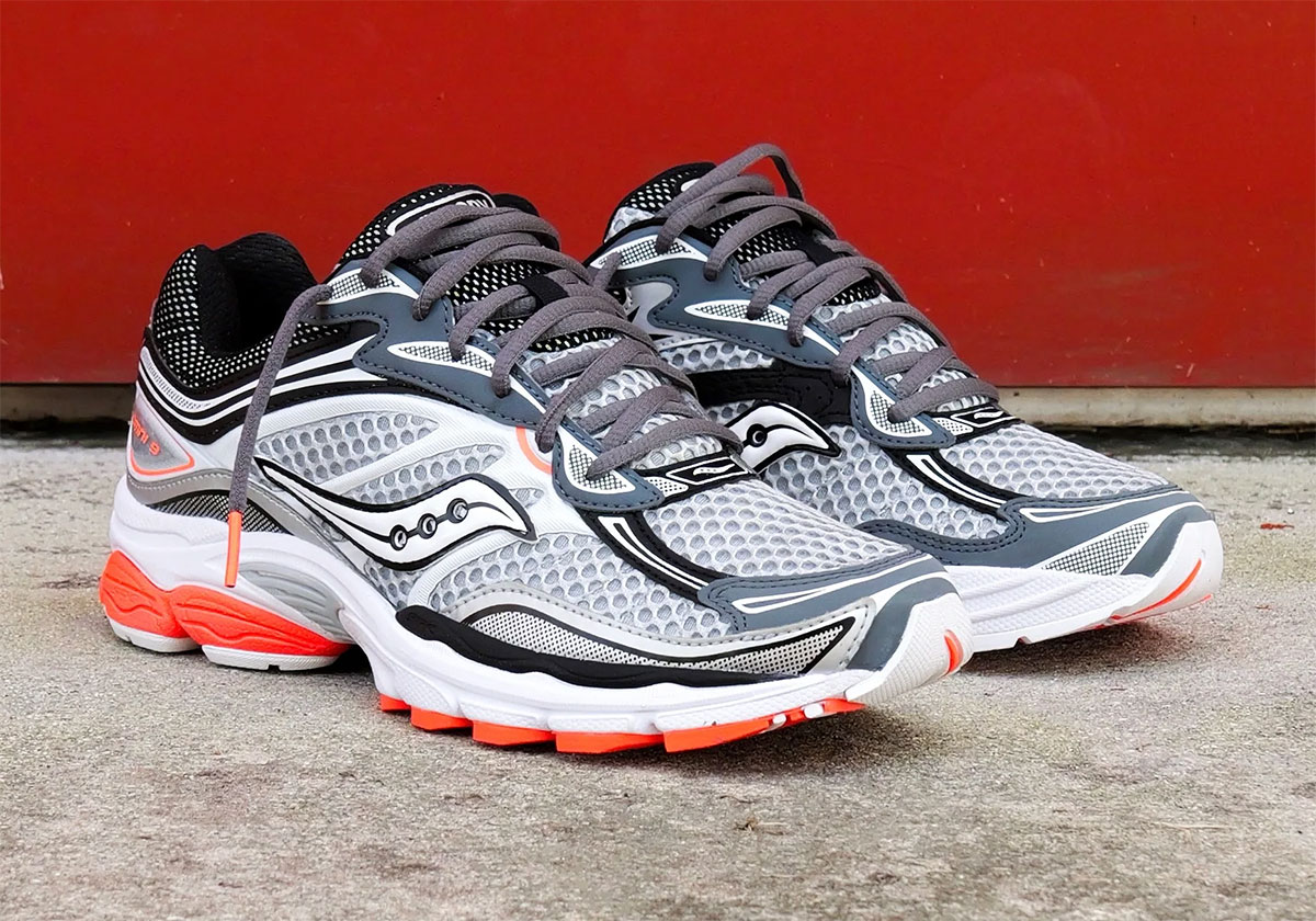 The Saucony Progrid Omni 9 Stays Hot With "Vizired" Accents