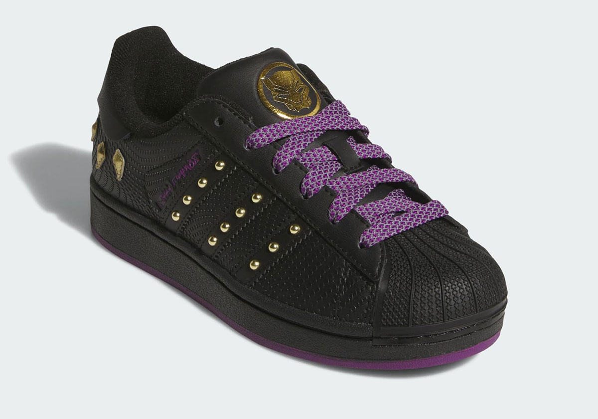 Adidas Superstar Avengers Doomsday Shuri Black Panther 2