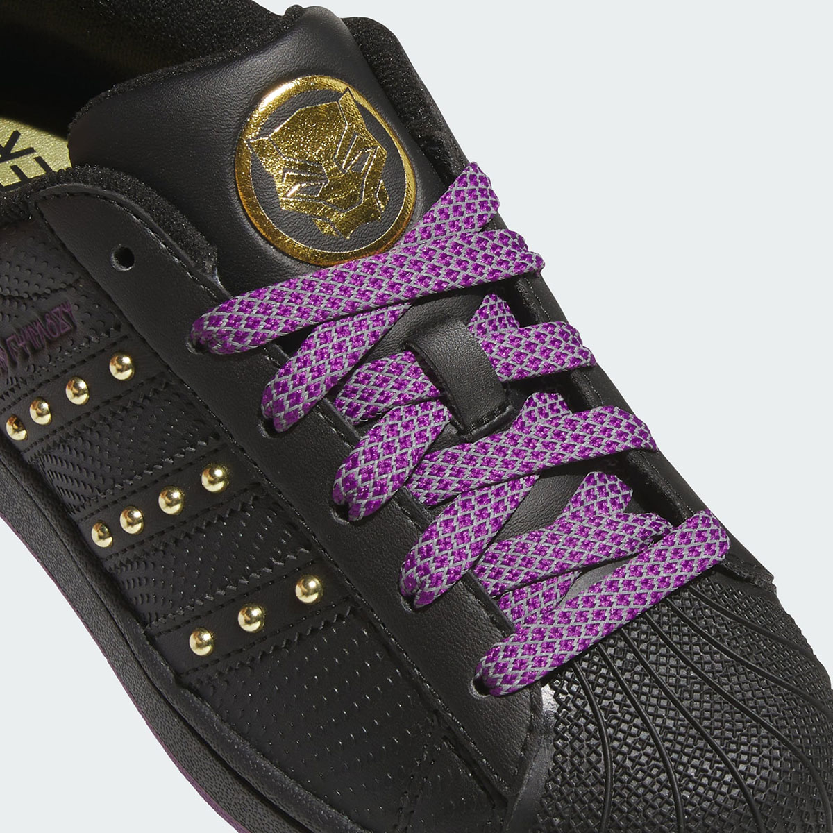 Adidas Superstar Avengers Doomsday Shuri Black Panther 7