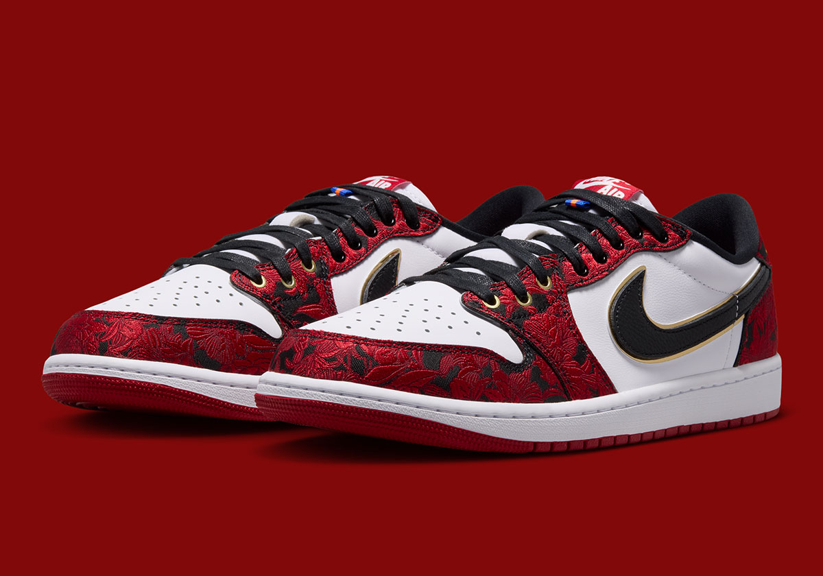 Official Images: The 'Last Dance at the Garden' AJ1 Low Puts MJ's Box Score on the Tongue