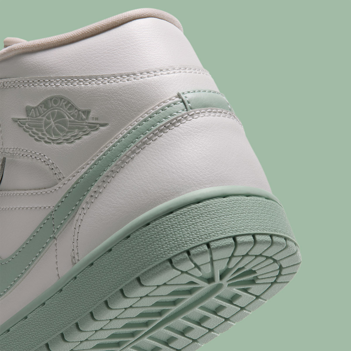 Air Jordan 1 Mid Sail Pistachio Frost Bq6472 124 8