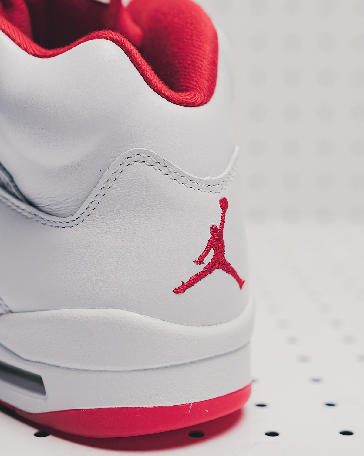 Air Jordan 5 Sunset Store List 5
