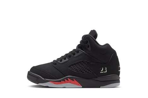 Air Jordan 5 "Halloween"