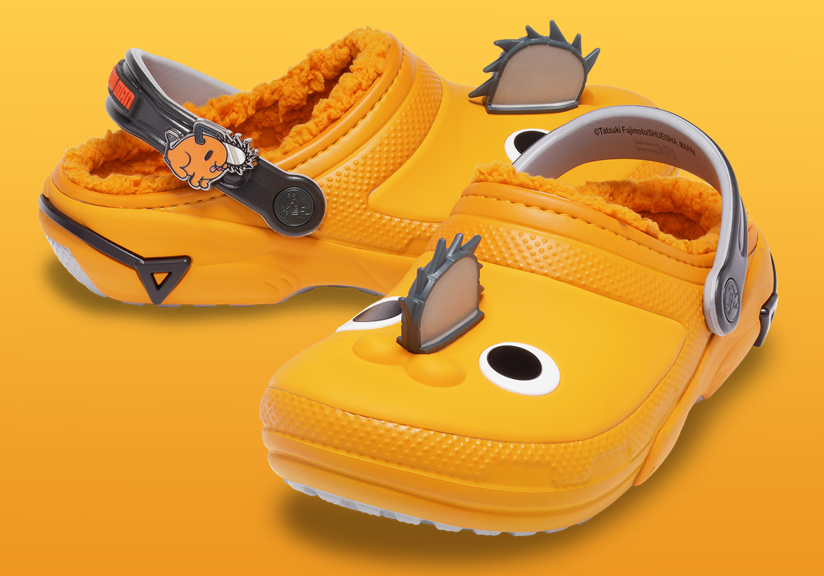 Chainsaw Man Crocs Classic Clog Pochita 6