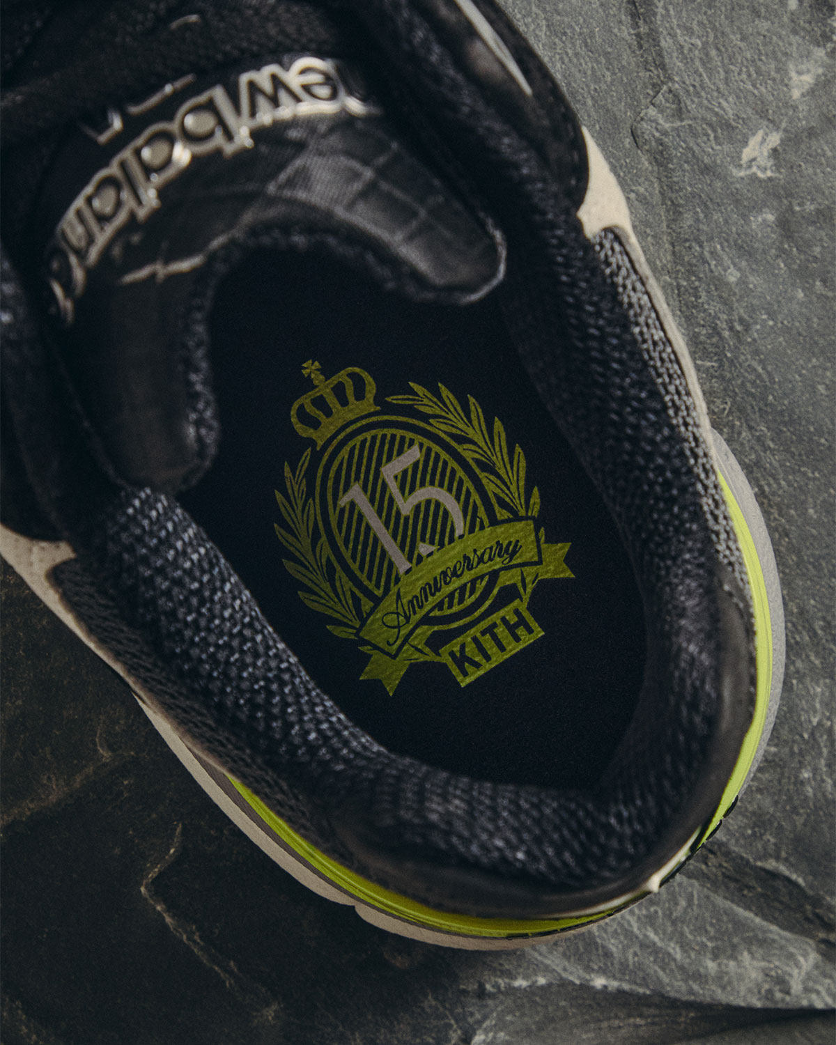 Kith United Arrows New Balance 990v3 Black Green 5