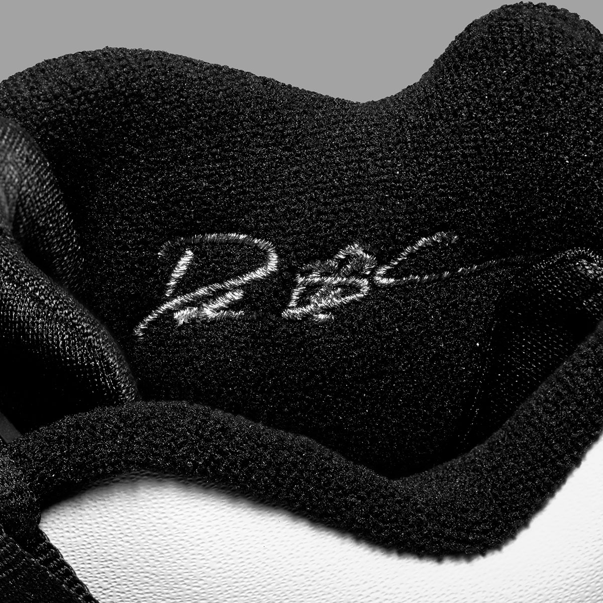 Nike Air Diamond Turf 2 White Black Hq2631 100 11