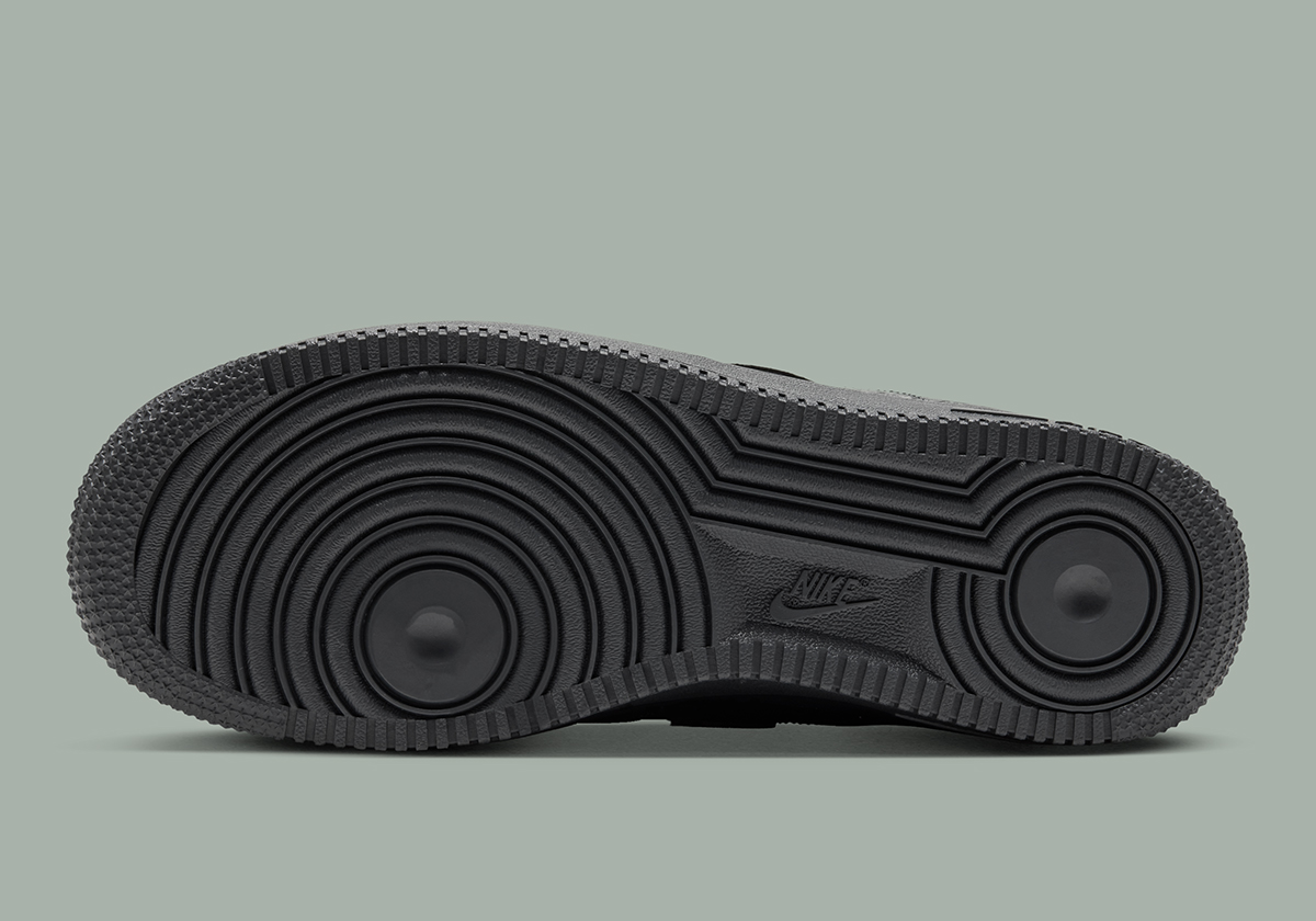 Nike Air Force 1 Low Anthracite Metallic Silver Iz9073 060 4
