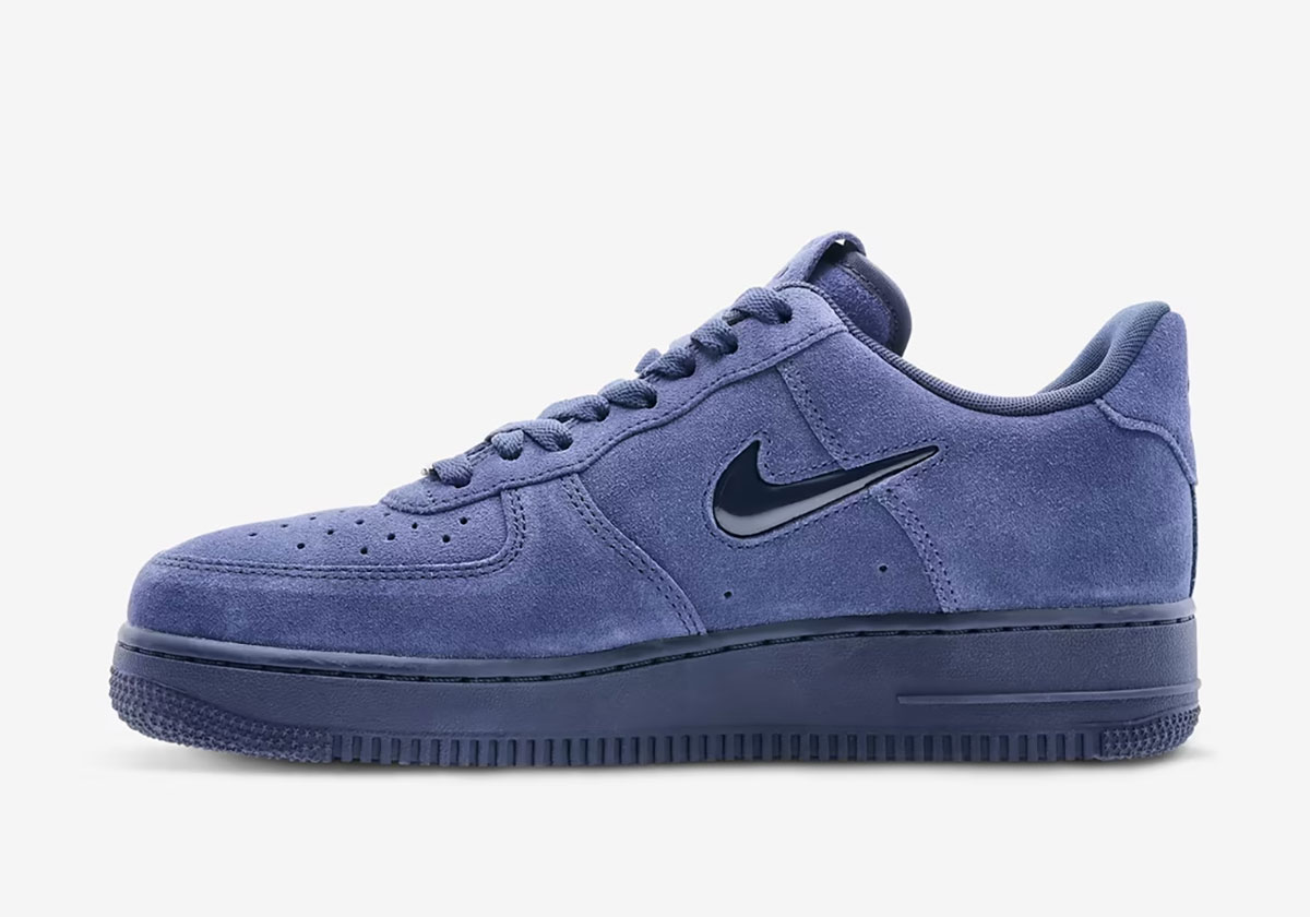 Nike Air Force 1 Low Indiana Fever 3