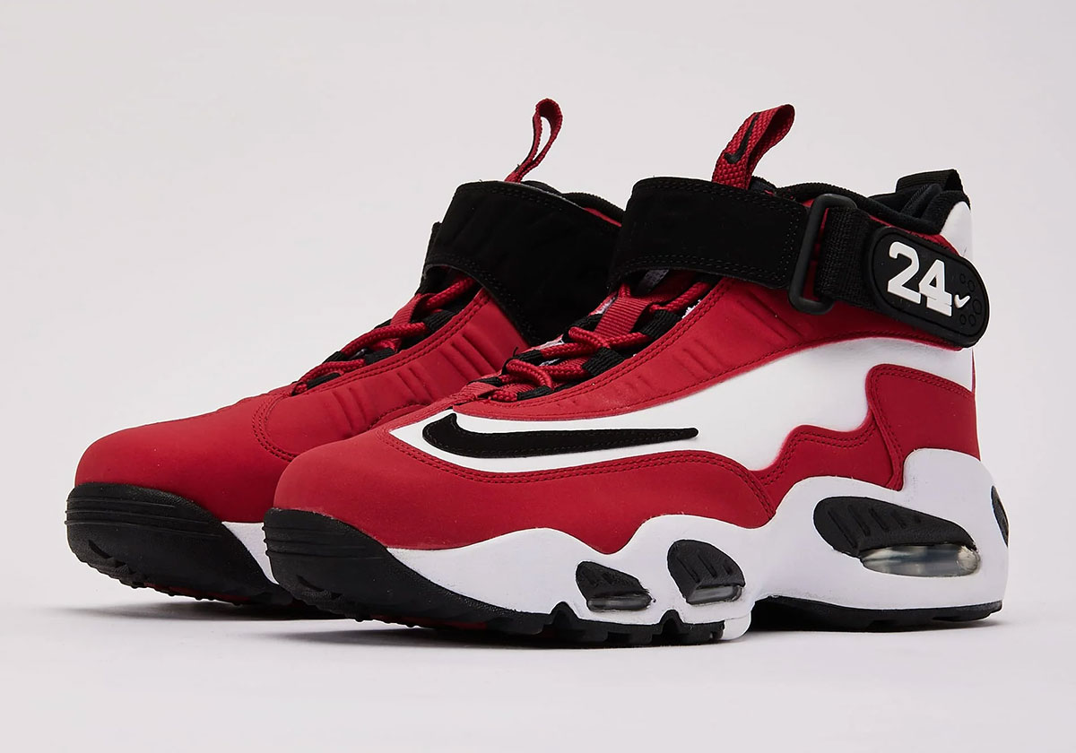 Nike Is Bringing Back The Air Griffey Max 1 "Cincinnati Reds" For The First Time Ever