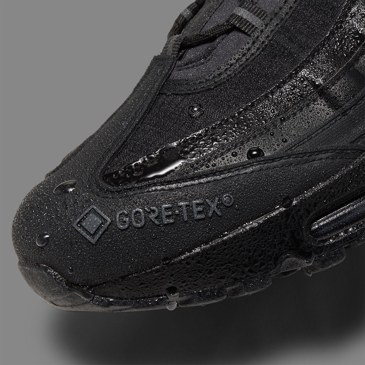 Nike Air Max 95 Gore Tex Black Io1877 002 10