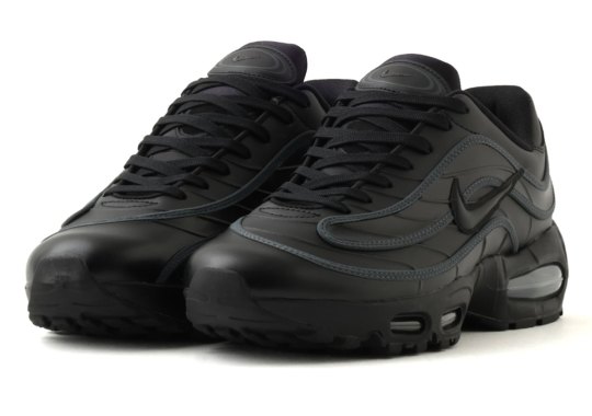 The Nike Air Max Joga Bonito Restores Factory Settings In "Triple Black"