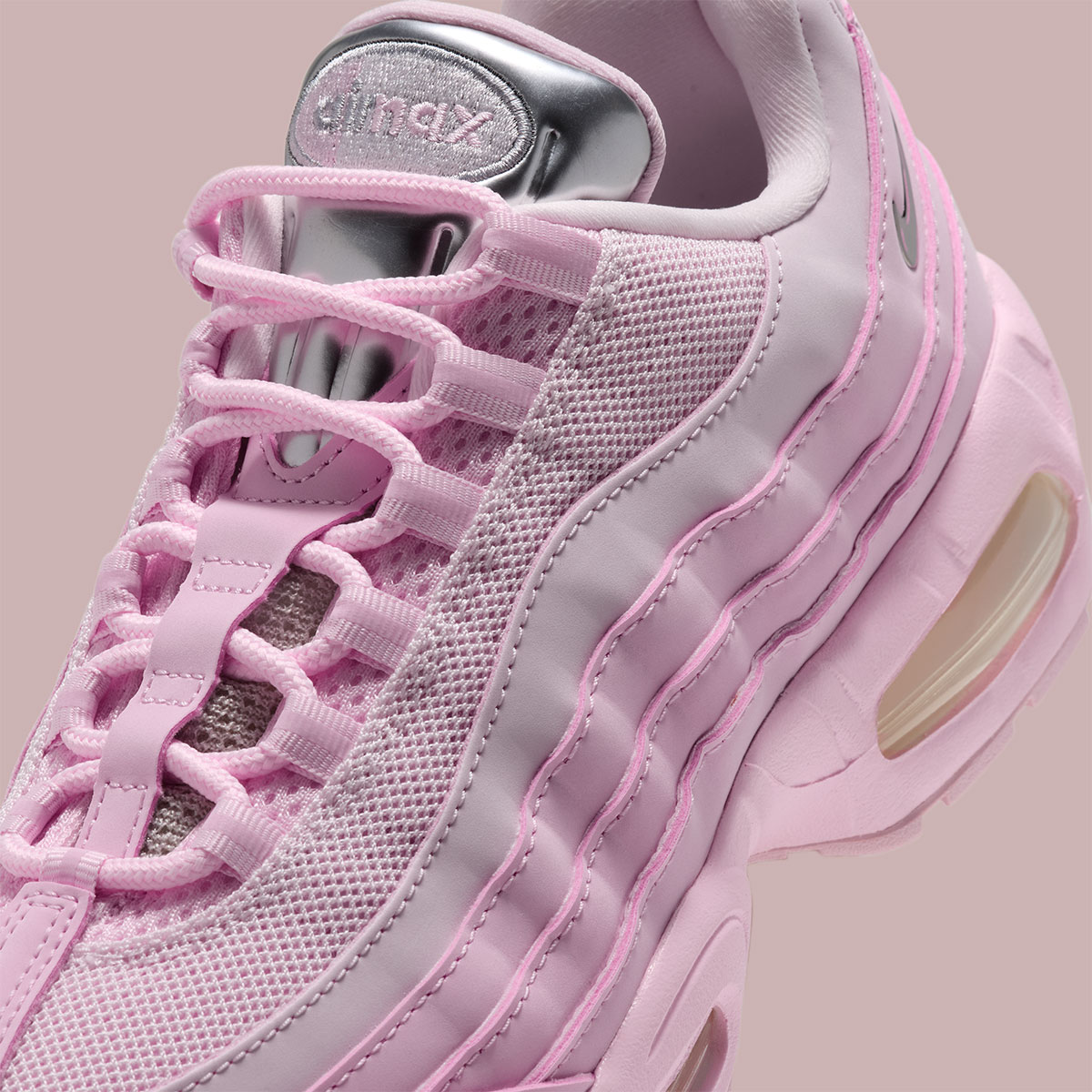Nike Air Max 95 Pink Foam Pearl Pink Metallic Silver Iv3305 600 8