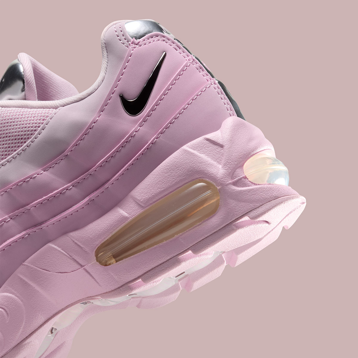 Nike Air Max 95 Pink Foam Pearl Pink Metallic Silver Iv3305 600 9