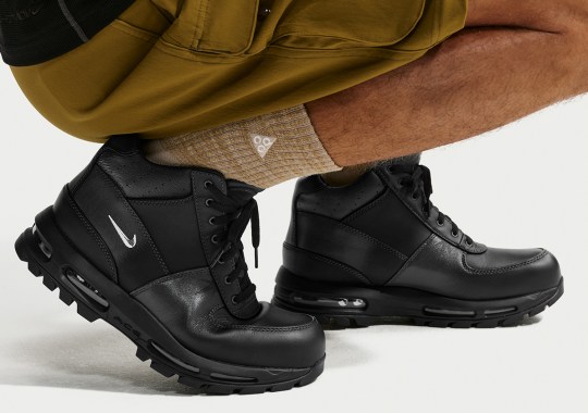 Nike Is Bringing Back Black Goadomes This October