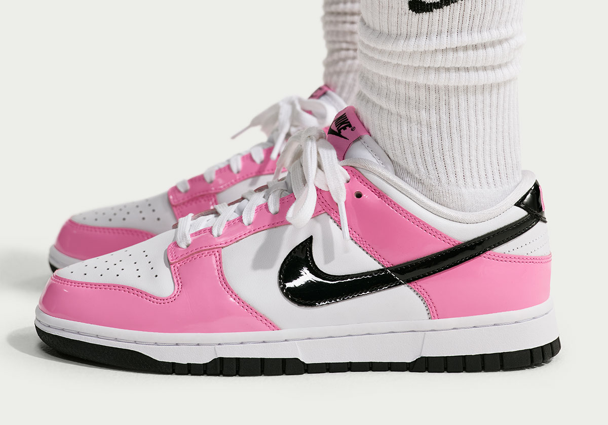 Nike Casts "Pink Spell" On This Women's Dunk Low