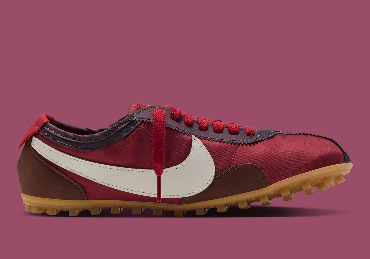 Nike Moon Shoe Mystic Dates Tough Red Ix7025 600 3