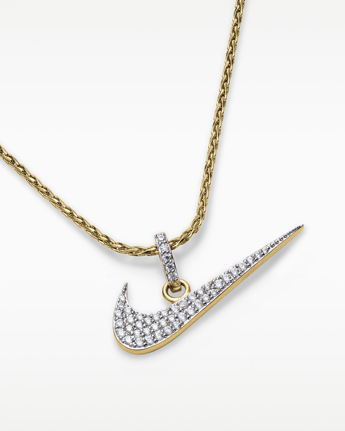 Nike Swoosh Necklace Npmw30 Aan 1